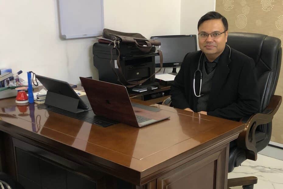 dr akash garg